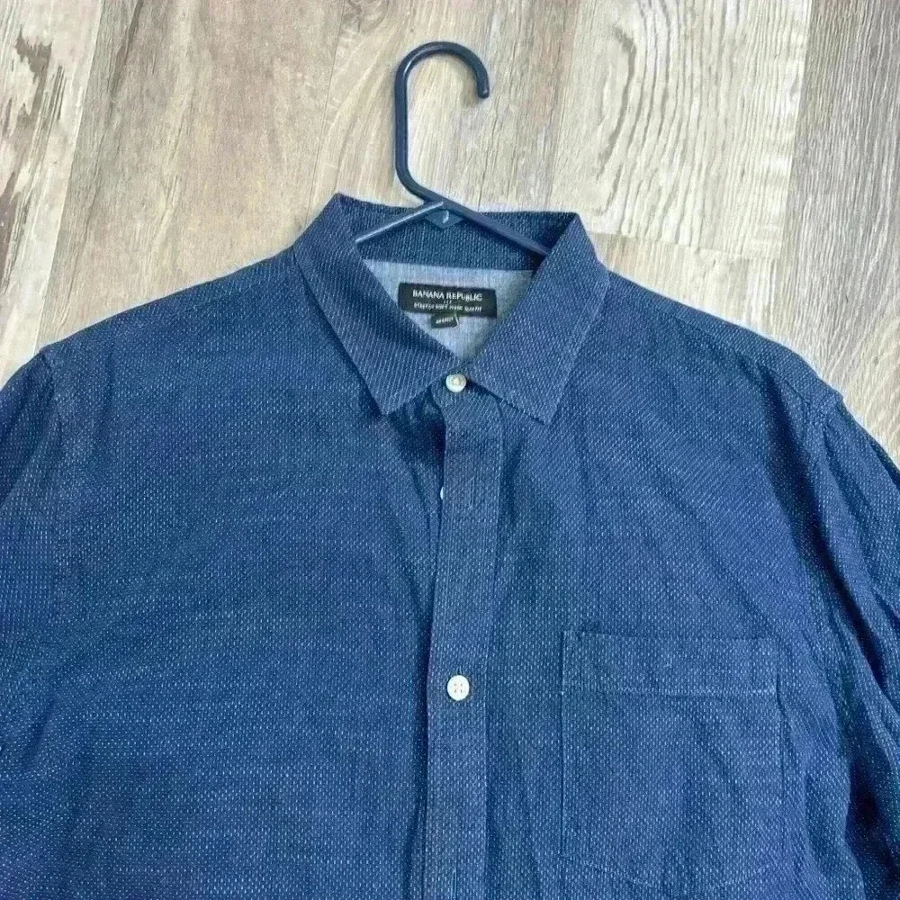 Banana Republic navy stretch soft wash slim fit dress shirt sz L textured dot